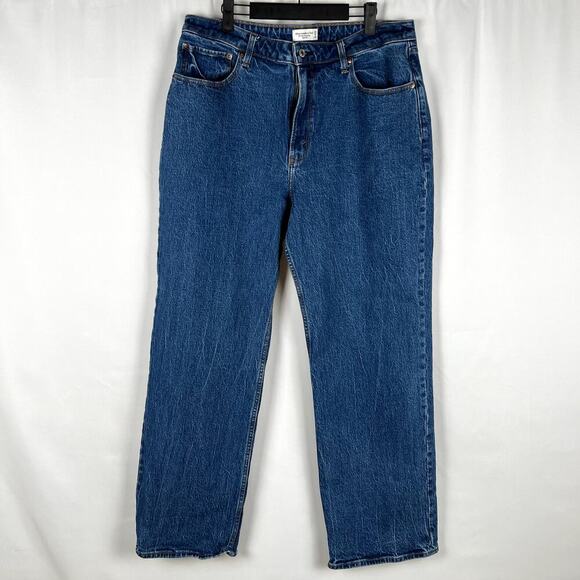 Abercrombie & Fitch Denim - Abercrombie & Fitch Women size 33/16R The '90s Relaxed Jean High Rise